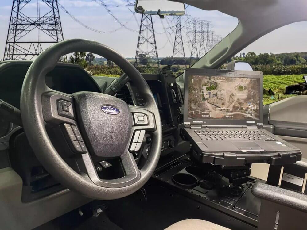 Havis DS-PAN-430 docking station on Ford F-250 Truck