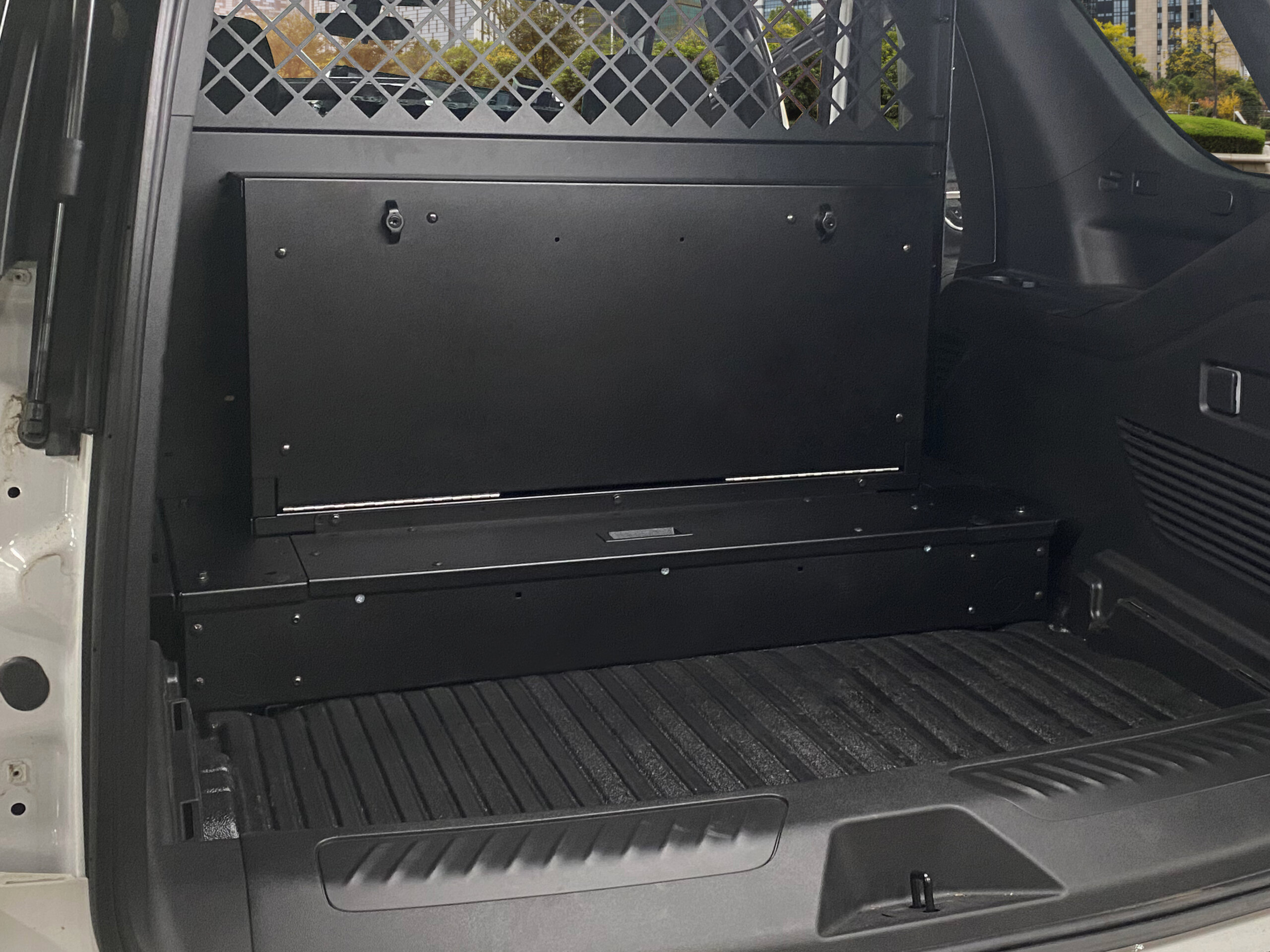 Trunk Mounts